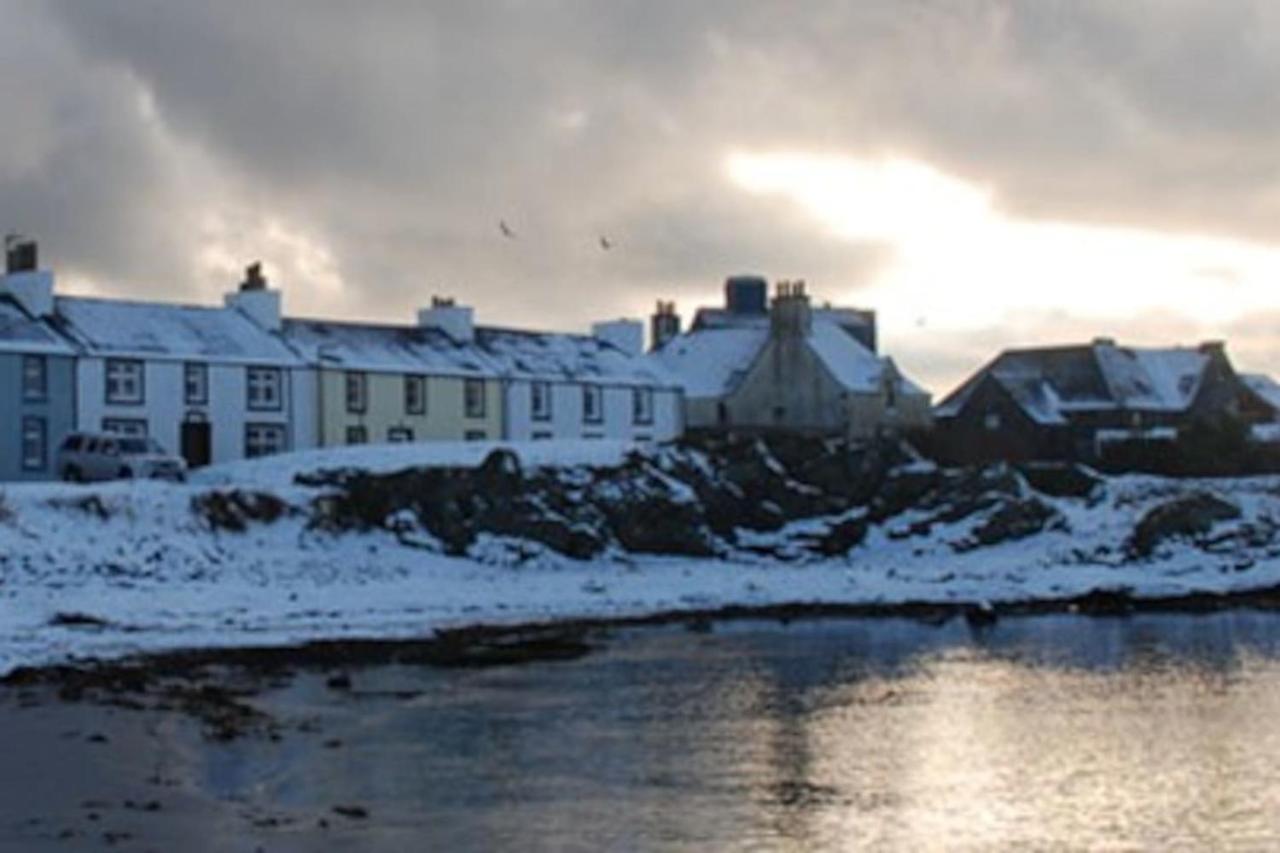 Quaint And Quirky Former Crofters Cottage In Port Ellen Exterior foto